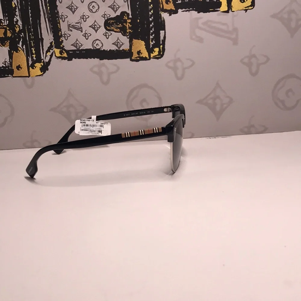New Authentic Burberry BE4317 8351 Sunglasses